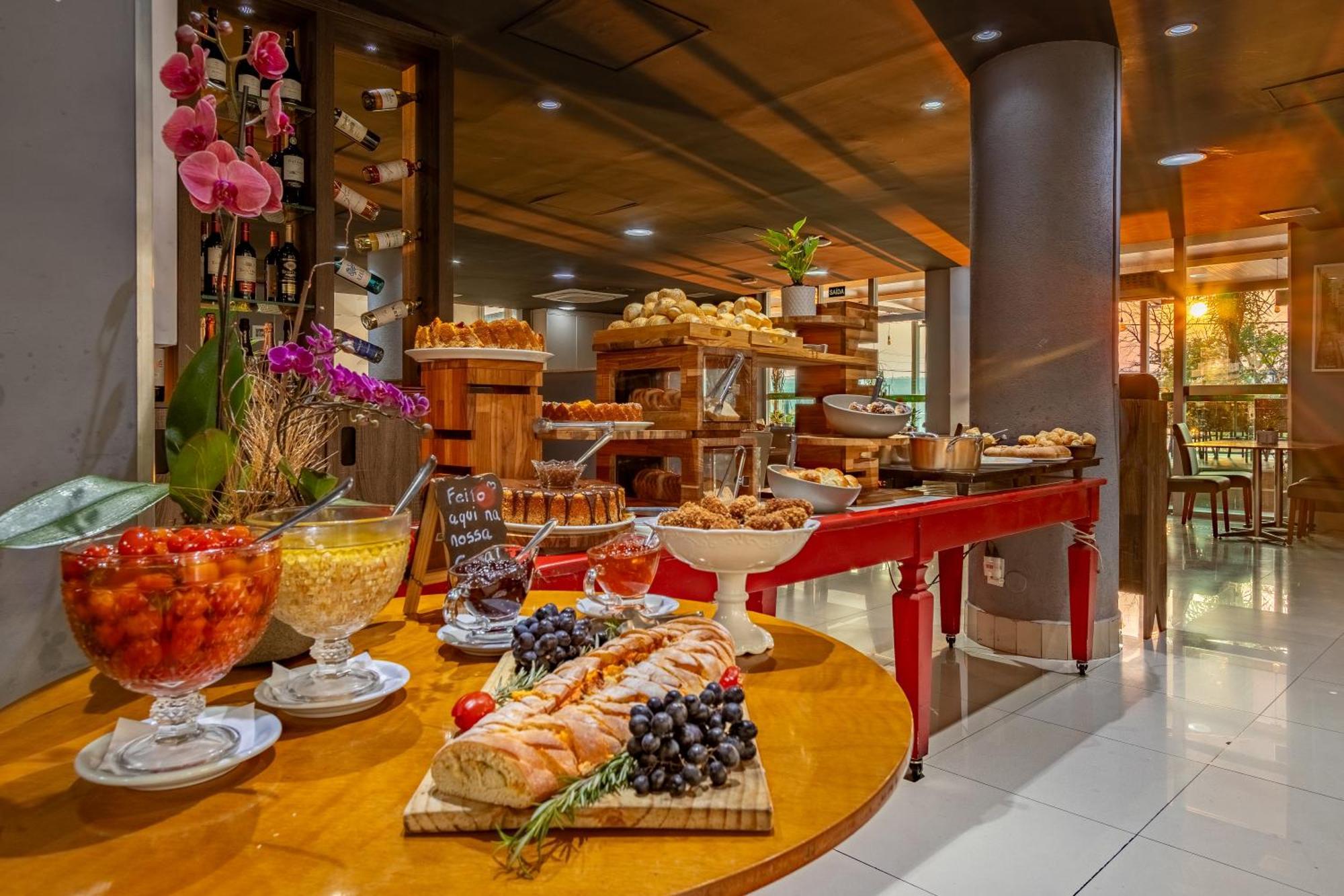 Esuites Lagoa Santa 라고아산타 외부 사진